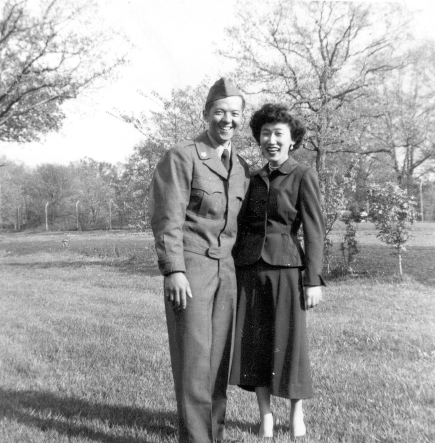 日系のカップル　（1952年、イリノイ州フォートシェリダン）